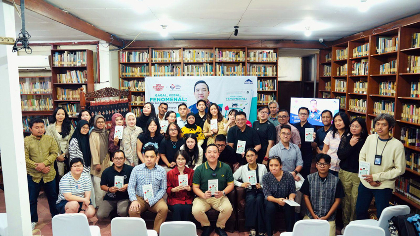 Gagal, Kebal, Fenomenal: Seni Cari Nama untuk Profesional