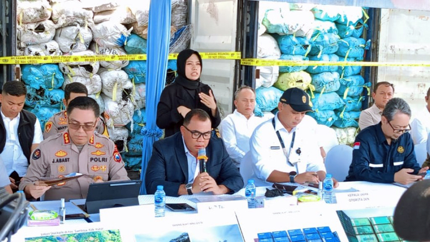 Gerebek Tambang Ilegal Bukit Soeharto di IKN, Bareskrim Sita 351 Kontainer Batu Bara